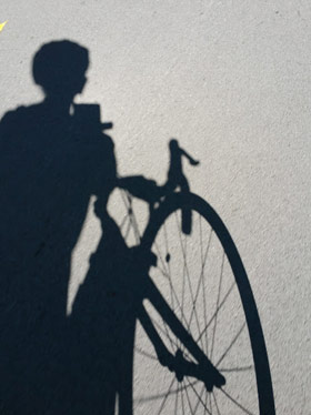 bike-shadow